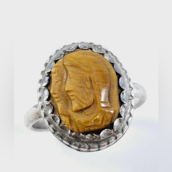 Vintage Sterling Silver Carved Tiger Eye Cameo Ring - Picture 6 of 9
